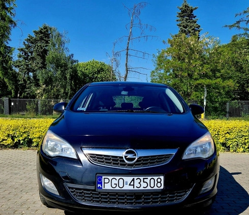 Opel Astra cena 17999 przebieg: 299000, rok produkcji 2010 z Legionowo małe 466